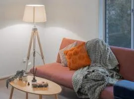 Puddings 4b Cozy Retreat walking Westfield & Train