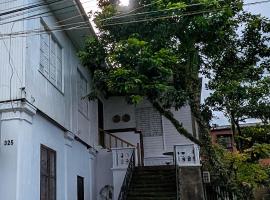 Villanueva Ancestral House, hotel u gradu 'Liliw'