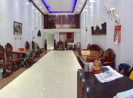 The Blue Guest House – hotel w mieście Battambang