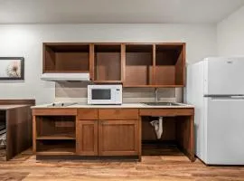 WoodSpring Suites Orlando East UCF