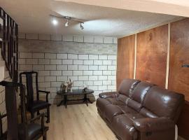 Habitación con Desayuno Zona Oriente Parque del Pueblo, hotel a Ciudad Nezahualcóyotl