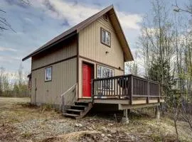 Cozy Lakeside Cabin for Fishing and Sunsets near Willow Lake in Houston, Alaska