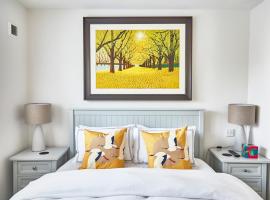 Dog Rose Cottage, Wales, hotel u gradu Ferryside