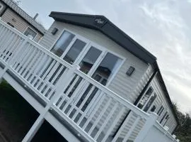 35 Boundary Road - Cala Gran