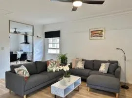 KozyGuru | Wyong | Cottage Close to Everything