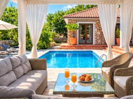 Vila Gostinjac 2 with pool Krk by Villas Guide – hotel w mieście Gostinjac