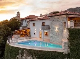 Castle with Stunning Views by AneoTravel