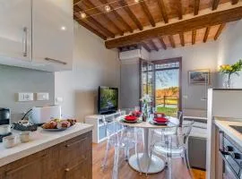 Hostly Arno Riverside Residence-10min from Tower