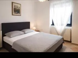 Danilo Room