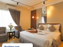 Rosaleen Boutique Hotel – hotel w mieście Hue
