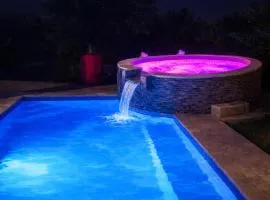 Villa créole et bien etre exclusif avec piscine et jacuzzi privé