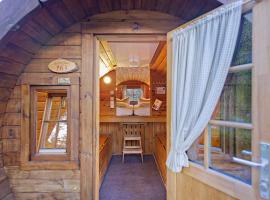 Alpen-Schlaffass, hotel v mestu Grainau