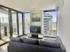 Cozy and Comfortable 2BR Apartment with master Ensuite and bathrooms