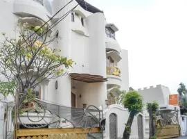 KoolKost Syariah near Senayan City