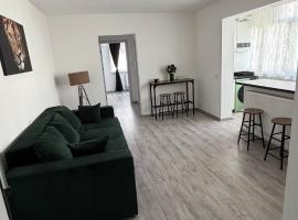 Luxury Lion Crib, хотел в Бакъу