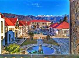 Garden Sheki Hotel