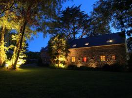 Gîte de Guernevez, vacation home in Hôpital-Camfrout