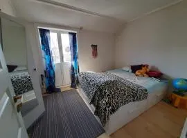 Rooms in Paradis