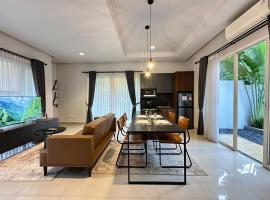 Rancamaya Vacation Home 86, hotel a Ciawi Bogor