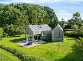 Architect-Designed House Near Dyngby Beach