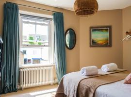 The Victorian Post House - Central Frome, Hotel in Frome