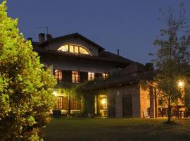 BeB MadamaDorè, hotel v destinaci Andezeno