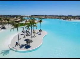 205m2 Villa with Jacuzzi on Santa Rosalia Lake Resort