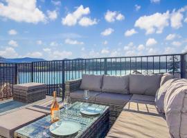 Brynteg Cottage | Sea Views | Hot Tub, hotel em Menai Bridge