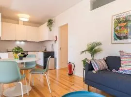 Paço de arco nice T3 apartment, CP153 1º perfect spot in town center