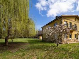 Casa Güelina By Silastur