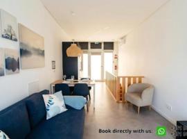 Social Lodge Piornais Duplex، فندق في فونشال