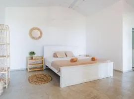 Naïa Ocean House Midigama