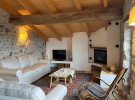 La Cavallera, Hotel in Ogassa