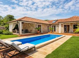 Villa Gostinjac 1 with pool Krk by Villas Guide, Hotel in Gostinjac