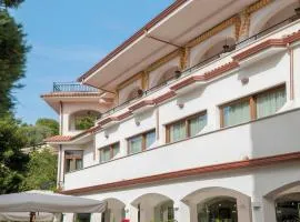 Hotel Paradiso