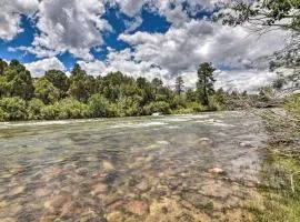 By The River- Cozy and Dog Friendly!