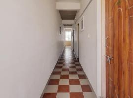 Hotel O PREETHI BOARDING & LODGING โรงแรมในKammasandra