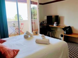 Viesnīca La Maison des Ocres - Provence pilsētā Rusijona