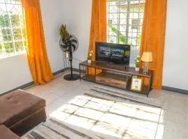 Comfy Seaview 1 Bedroom Apartment