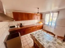 La Cathedrale Calme et Spacieuse