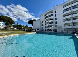 Vilamoura Charming 2 With Pool by Homing