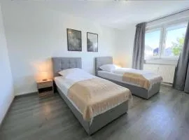 Havn Apartments Merseburg - 2BR, Balkon, TV, Wifi