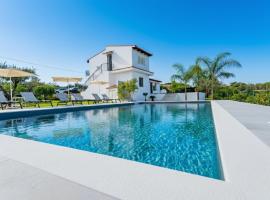 Villa Della Serenità, Hotel in Afragola