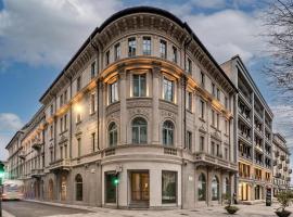 Palazzo San Gottardo Lake Como, a Radisson Collection Hotel โรงแรมในโกโม