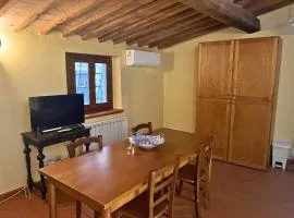 Nido in Toscana - Appartamento per 2 nel Centro Storico di Buonconvento