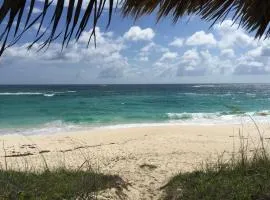 Condo w/Views, Beach, Htd Pool, Pickleball, Golf Cart, Gym,Walk to Restaurant