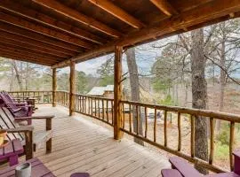3 Mi to Dtwn! Nature-Filled Eureka Springs Cabin
