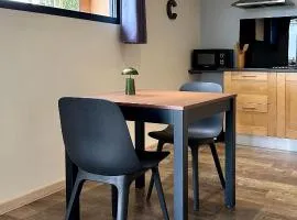 Les gîtes du Canal du midi - Gîte Bois & Cailloux