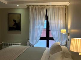 Hotel Arco Navia, hotel v destinácii Navia