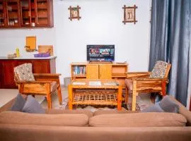 Kays Place Train house Jambo